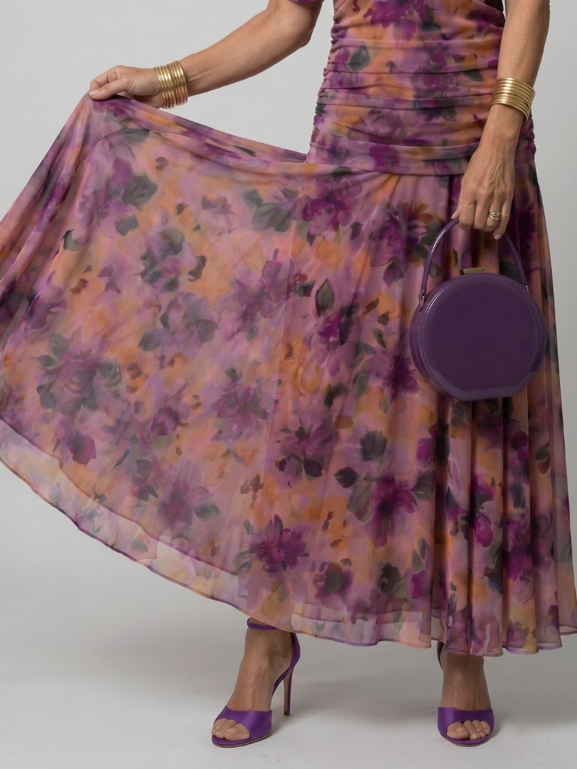 Elegant Flowy Midi Dress Sleeveless Summer Fit
