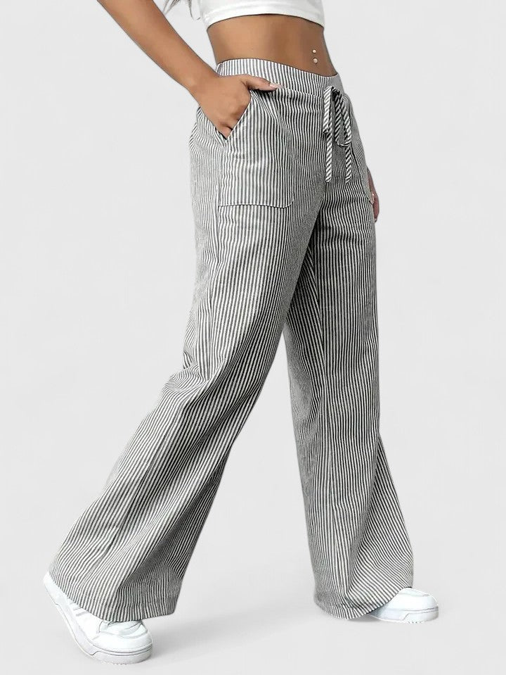Stylish Wide-Leg Tailored Trousers for Spring