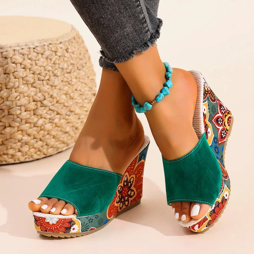 Relaxed Velvet Wedge Sandal Bohemian Summer Fit