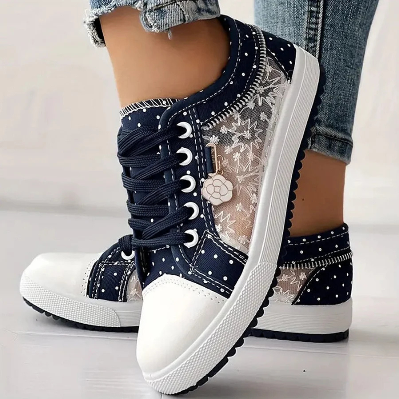 Stylish Women's Floral Detail Sneaker Spring Casual Fit