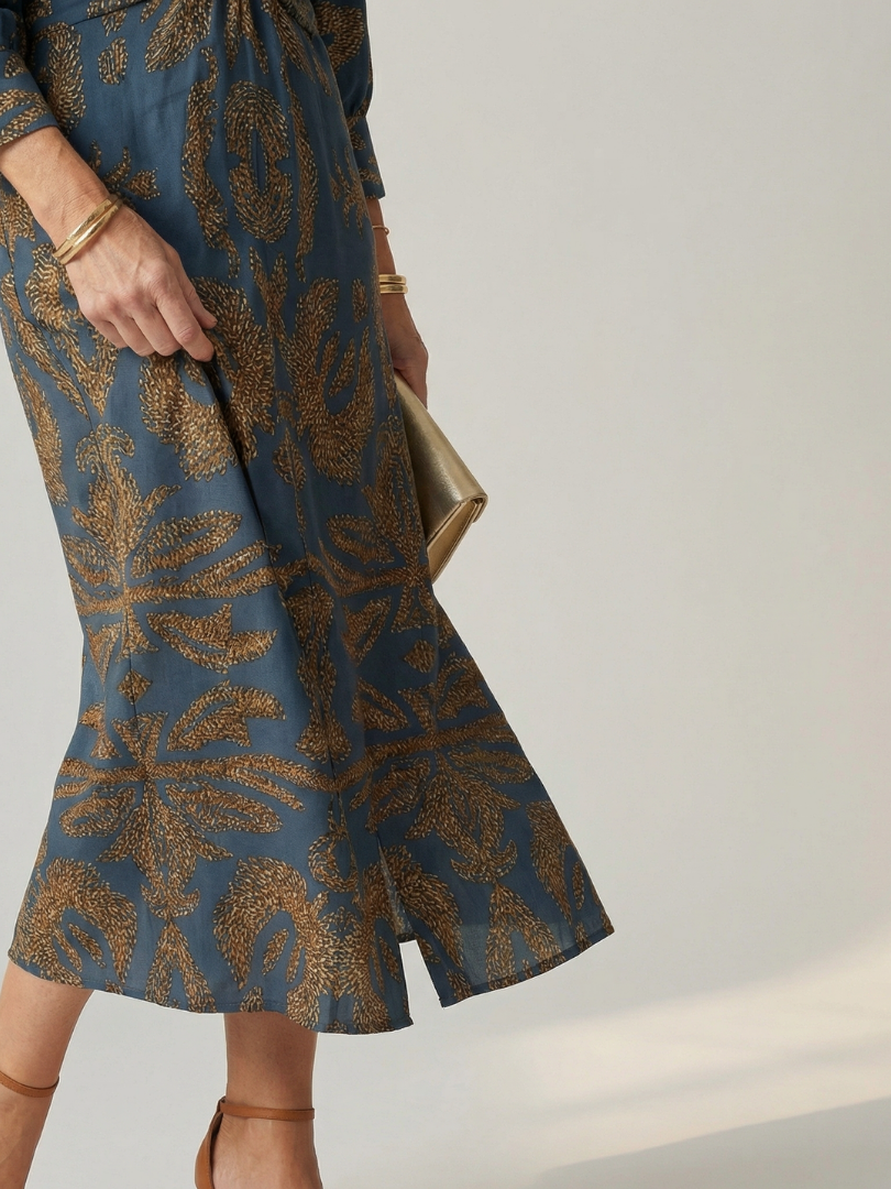 Elegant Wrap Midi Dress Natural Fabric Relaxed Summer Fit