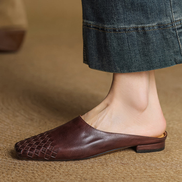 Relaxed Woven Slides for Everyday Summer Comfort