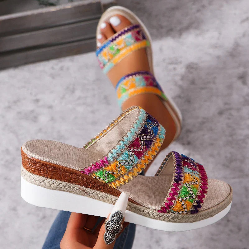 Stylish Women's Slip-On Sandals Summer Lightweight Comfort Fit