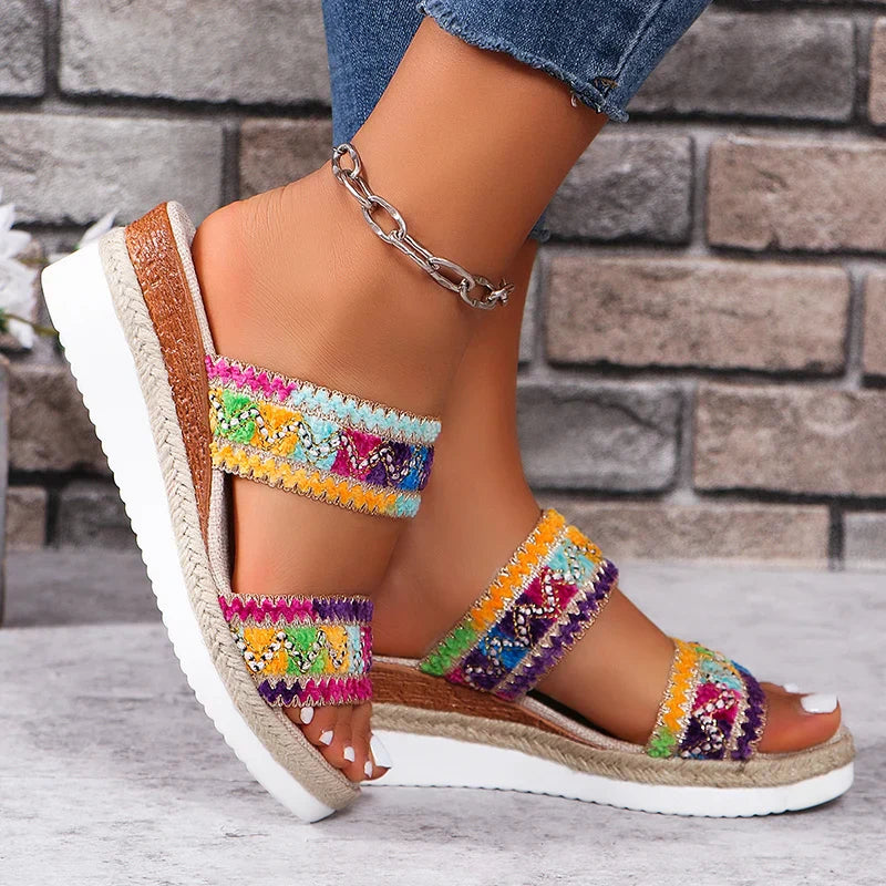 Stylish Women's Slip-On Sandals Summer Lightweight Comfort Fit