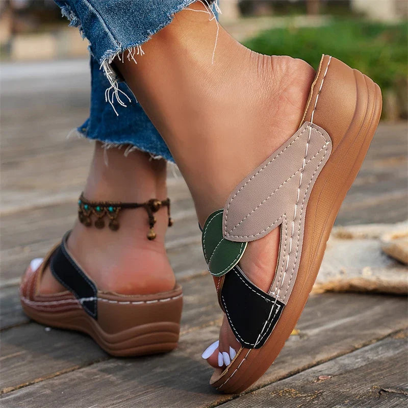 Relaxed Soft Slip-On Slippers for Summer