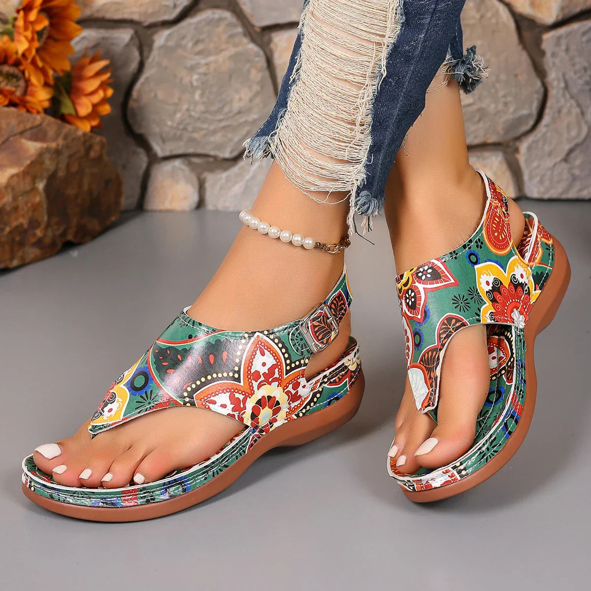 Elegant Lightweight Summer Sandals Breathable Open-Toe Fit
