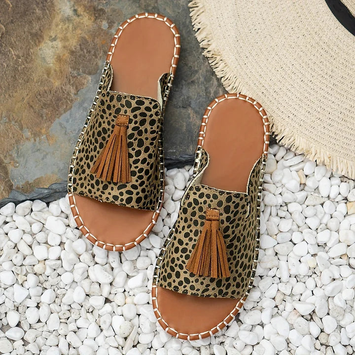 Relaxed Flat Sandals Lightweight Summer Everyday Wear